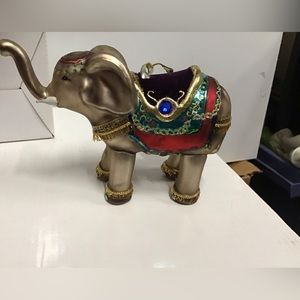 New glass elephant ornament purple velvet saddle 56-43624A 6” hangs stands